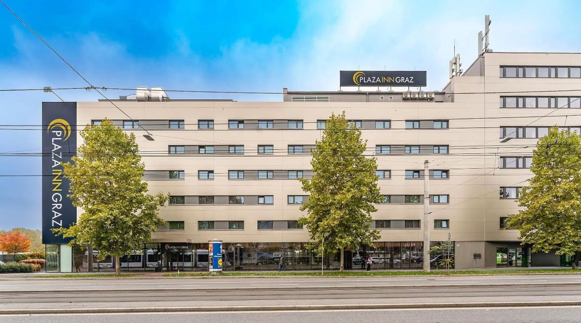 Отель Plaza Inn Грац